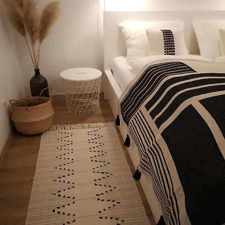 Izabela Apartment
